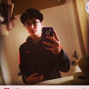 Meet your Posher, Layne